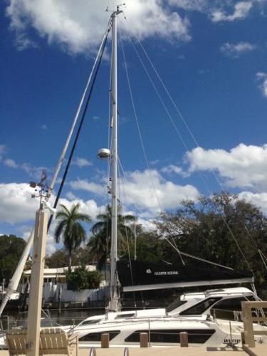 Used Sail Catamaran for Sale 2010 Gemini 105Mc Boat Highlights